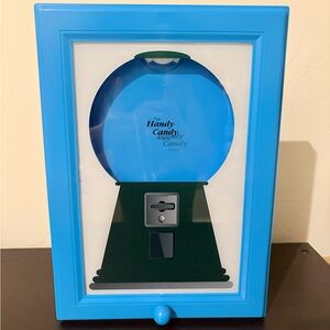 The Handy Candy Frame Dispenser